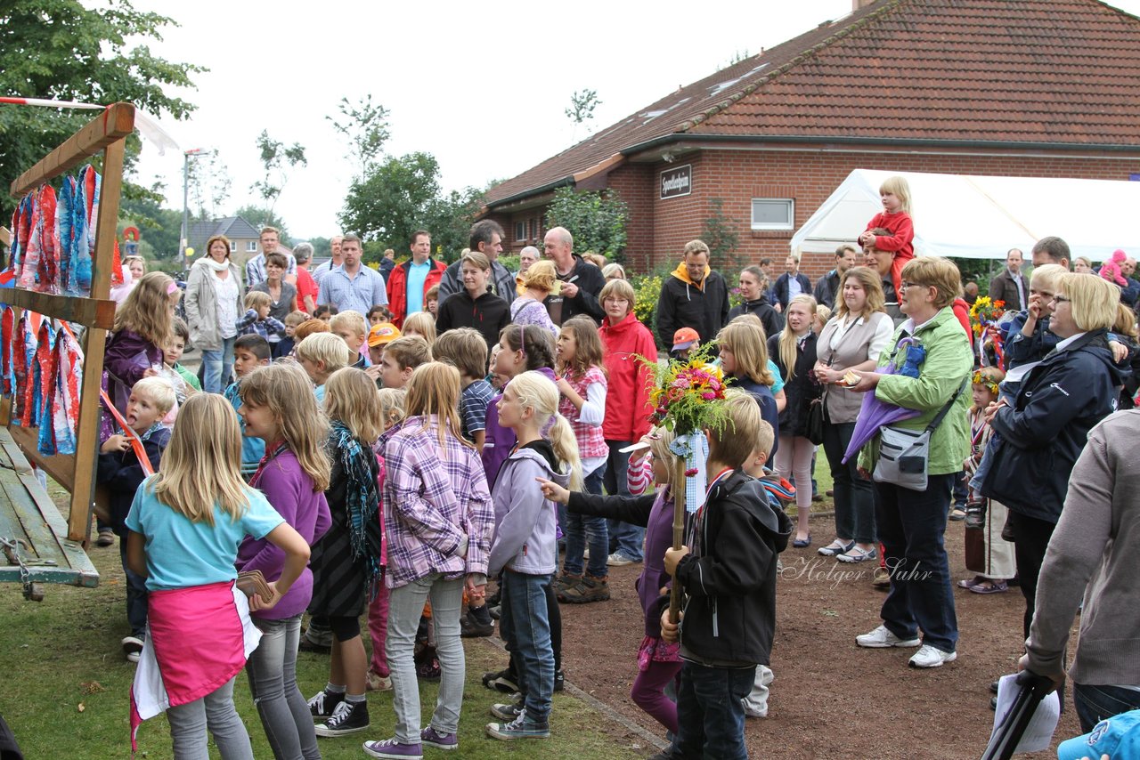 Bild 166 - Vogelschießen 2011